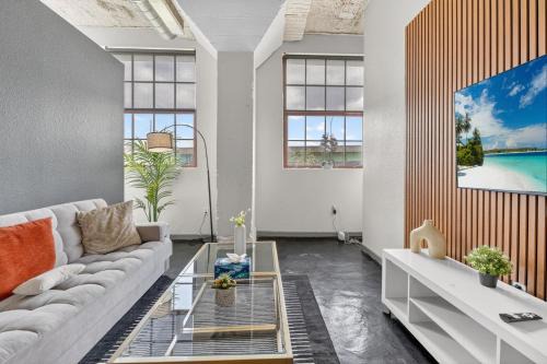 River Market Apartment | Modern 2BR Getaway in Central Kansas