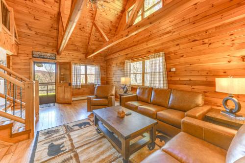 Deposit House | Modern Comforts Classic Cabin: Family/Fish Escape!