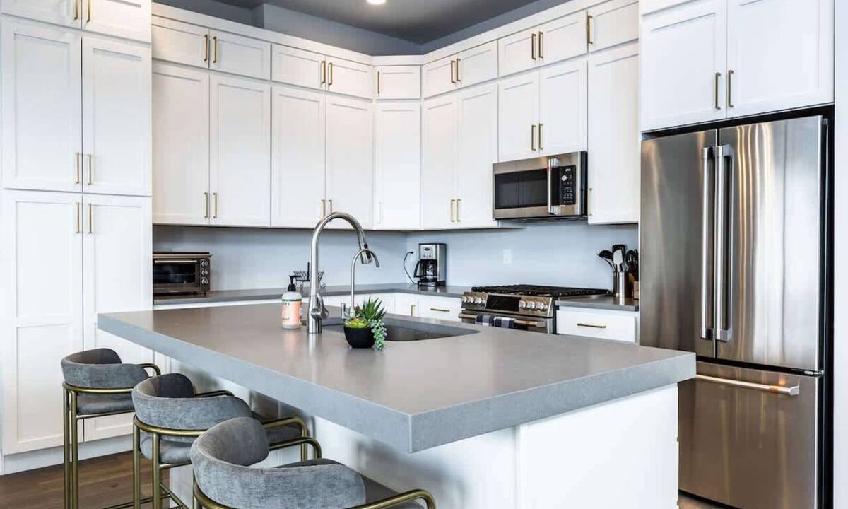 Deer Mountain House | Modern Mountain Retreat Sleeps 10 Park City
