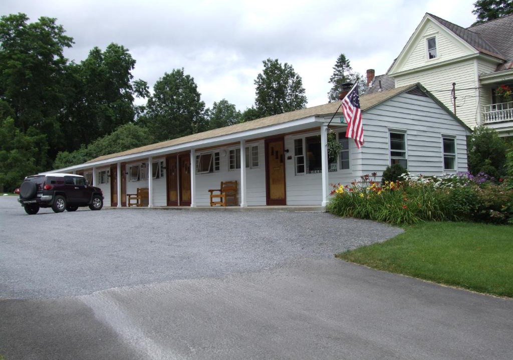 Cooperstown Hotel | Mohican Motel