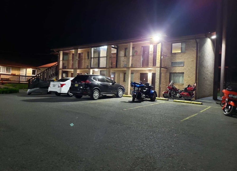 Fairlea Hotel | Motel M Lewisburg