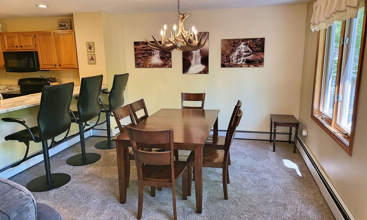Lincoln House | Multi-level, open, AC/FP, deck, swim club. F1703 by LRS