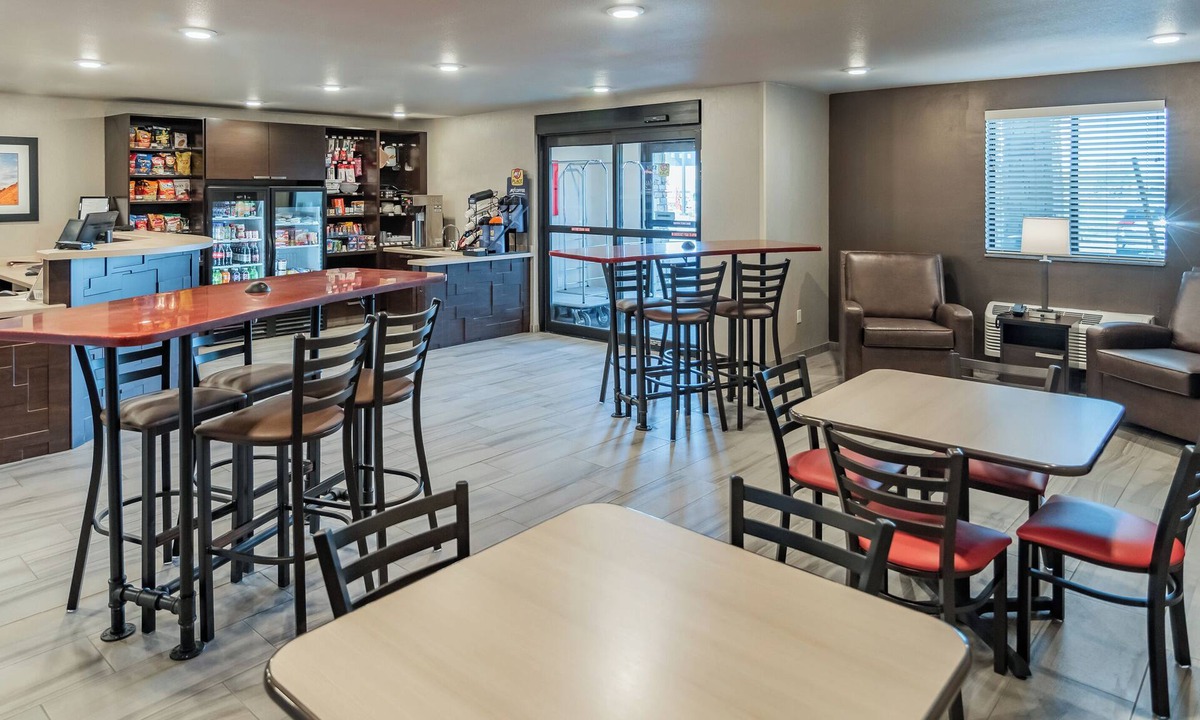 Midtown Anchorage Hotel | My Place Hotel - Anchorage, AK