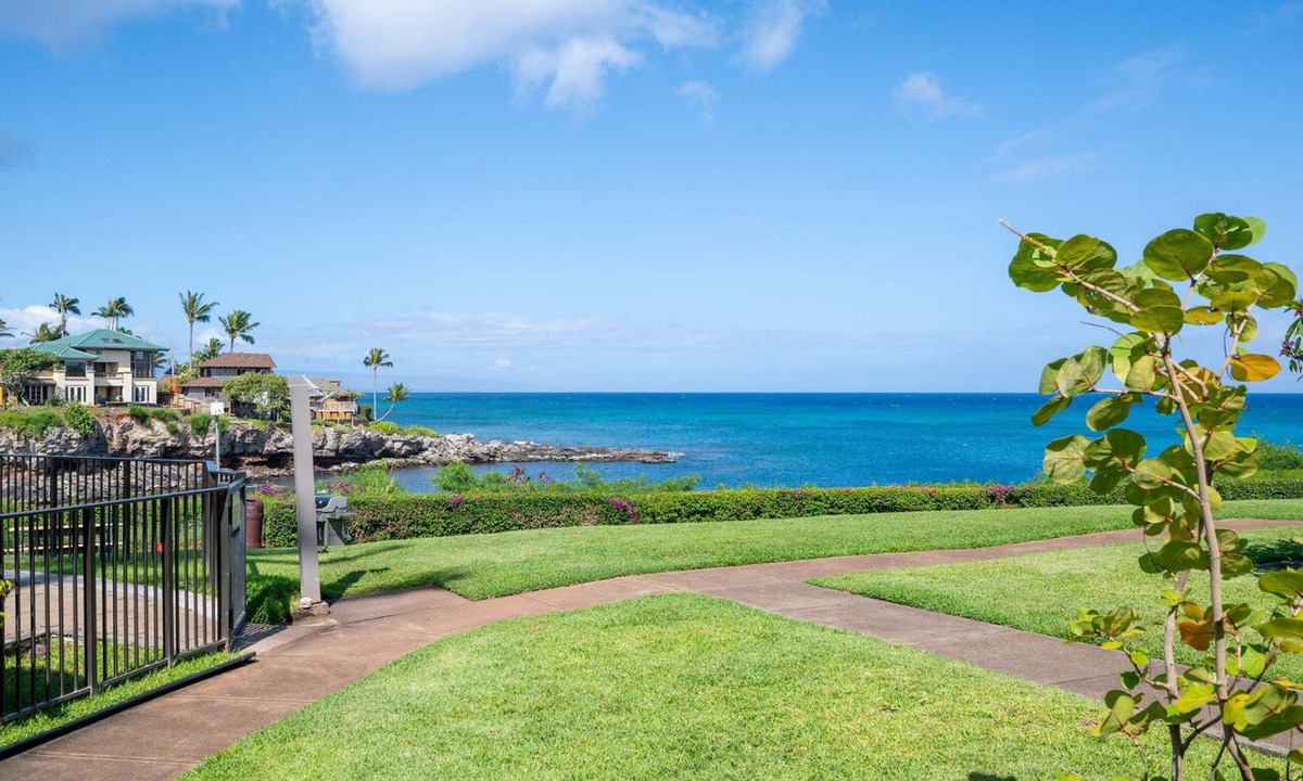 Napili Apartment | Napili Point A23 1BD with Unbeatable Sunset Views