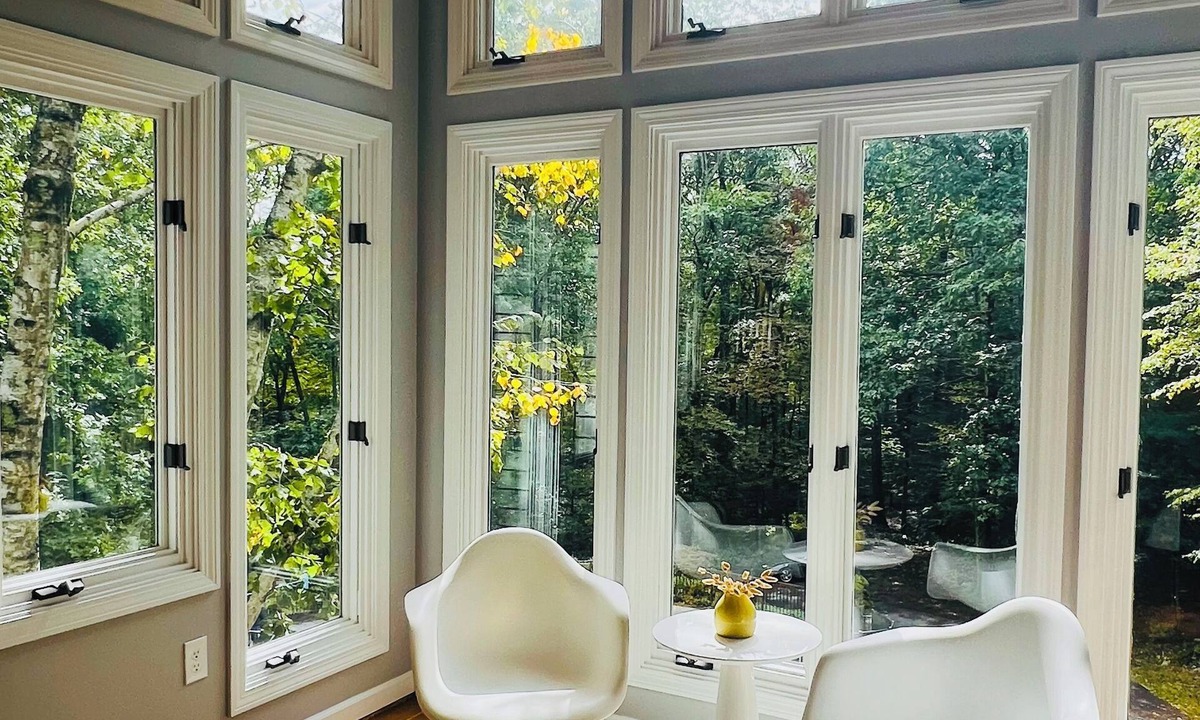 West Simsbury Villa | Nature's Oasis - 15 Mins to Ski Resort