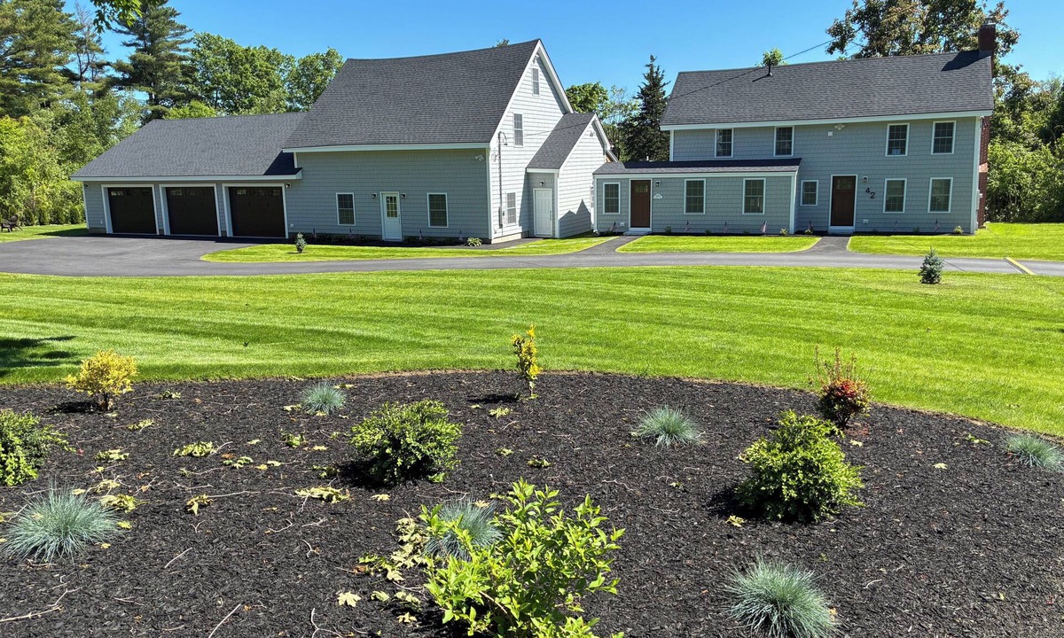 York Harbor House | New 2026 Summer Only! 3Bed 2.5Bath Farmhouse Revival in Historic York Village.