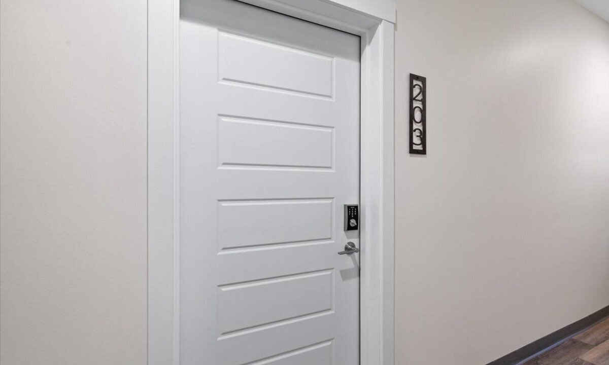 Evansville Hotel | New Boutique Hotel Suite on Haynie's Corner: KING Bed, Parking, Security & More!