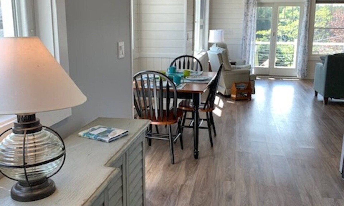 Sebasco House | New Listing - Island View Cottage