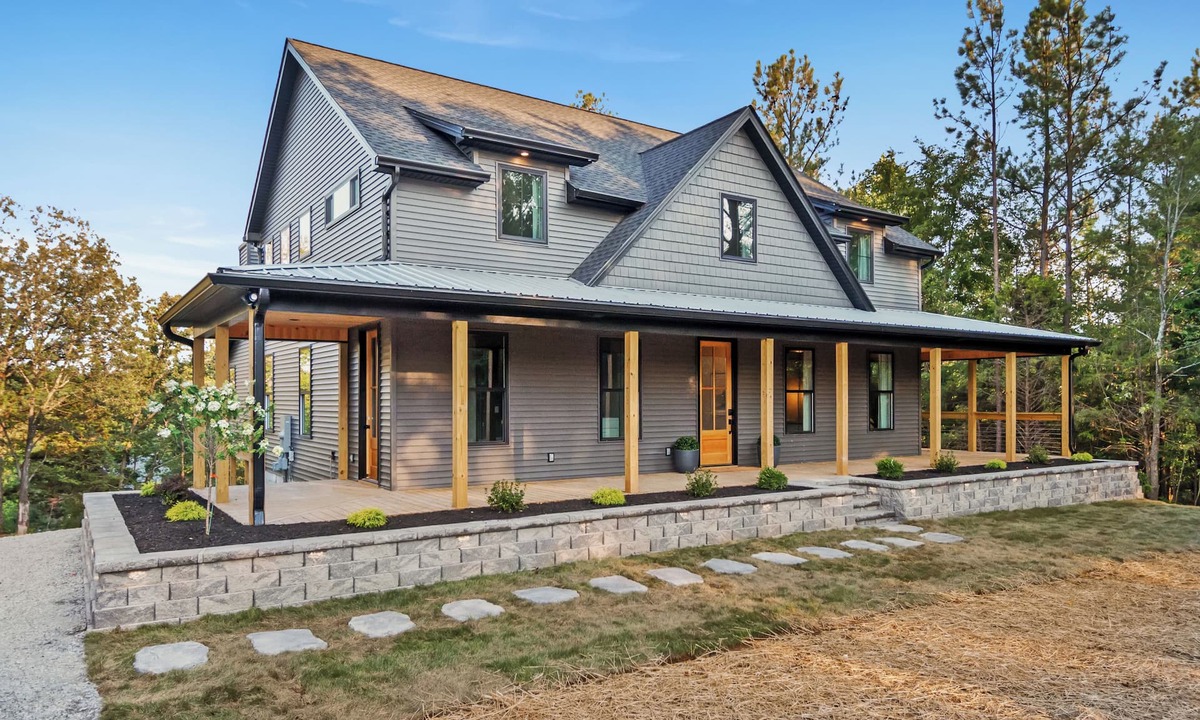 Lindseyville House | New Luxury Retreat - Nolin Lake & Mammoth Cave adventures await!