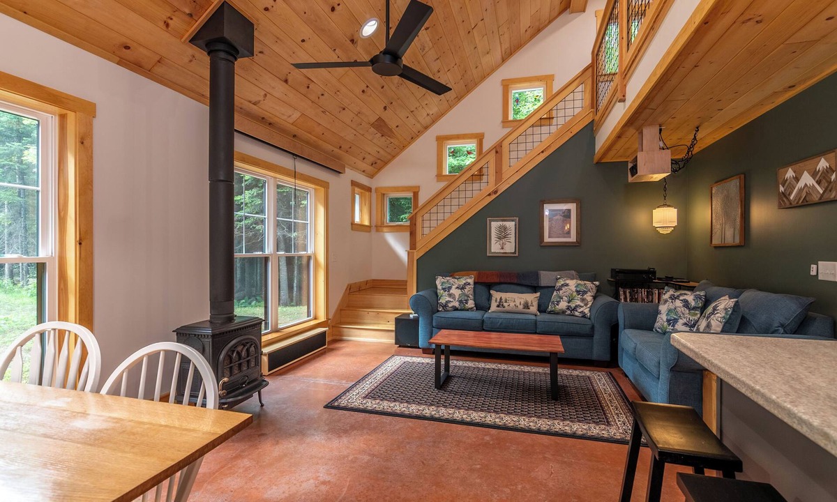 Wyman House | Newly built custom home nestled on the edge of the Bigelow Preserve