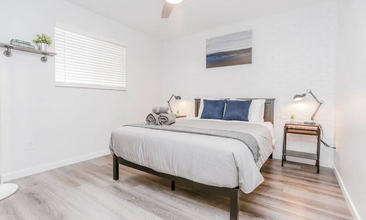 Weinland Park Apartment | Newly Renovated (9B) OSU/Central ❤NearEVERYTHING