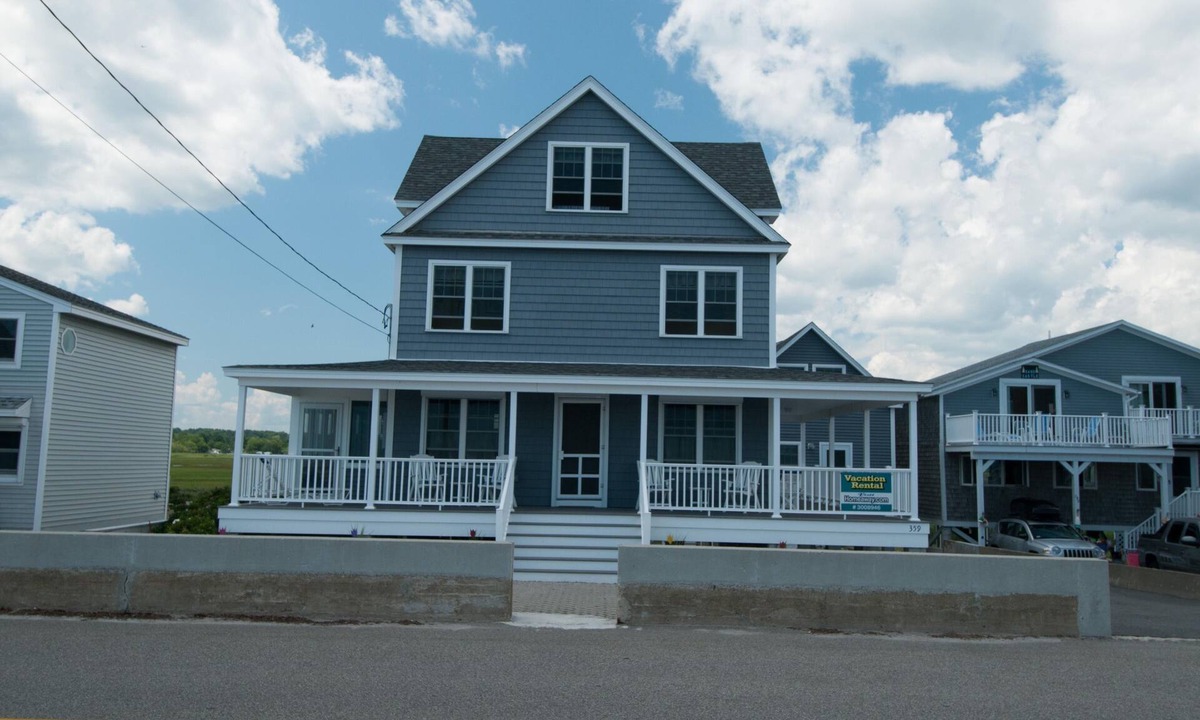 Wells House | Oceanfront Getaway With Spectacular Views
