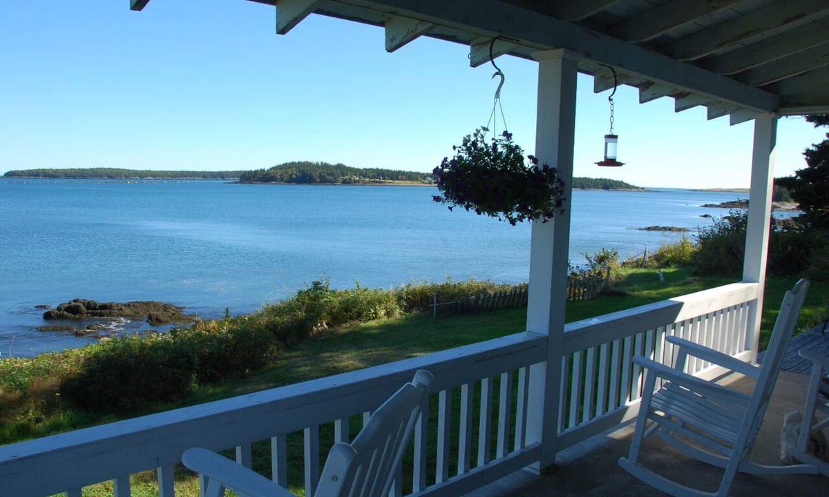 Machiasport Cottage | Oceanfront, Hidden Treasure in Starboard Cove, Machiasport