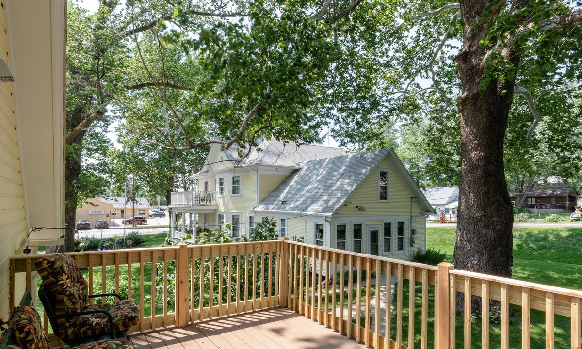 Bennington Bed & Breakfast | Oft's Bed and Breakfast