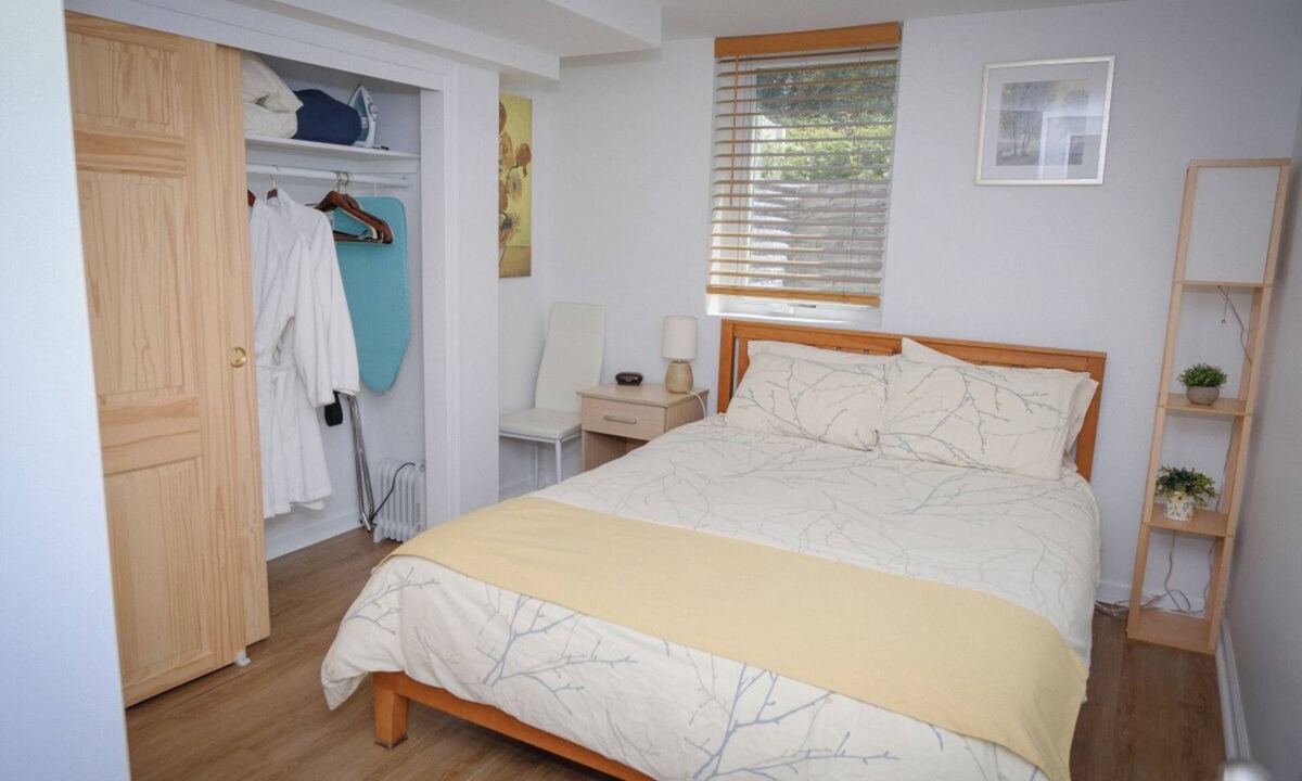 Silver Spring House | One bedroom w Private Entrance close to DC