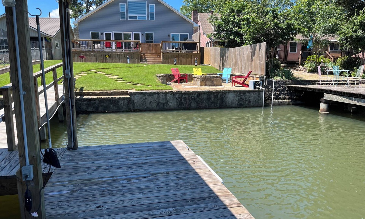 Jones Mills House | Our Happy Place! 4 bedrooms 2 baths home on Lake Catherine, with private dock