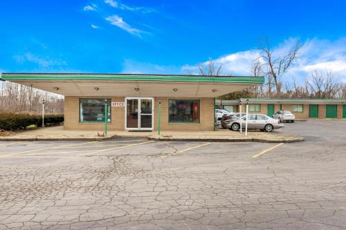 North Lima Hotel | OYO Hotel North Lima OH - Boardman