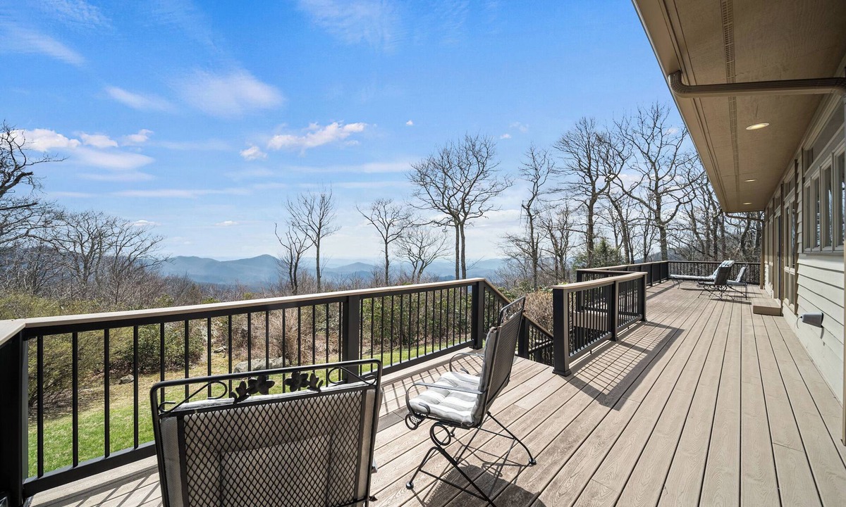 Blowing Rock House | Panoramic Blue Ridge Views | Expansive Deck, Fireplace, One-Level Living