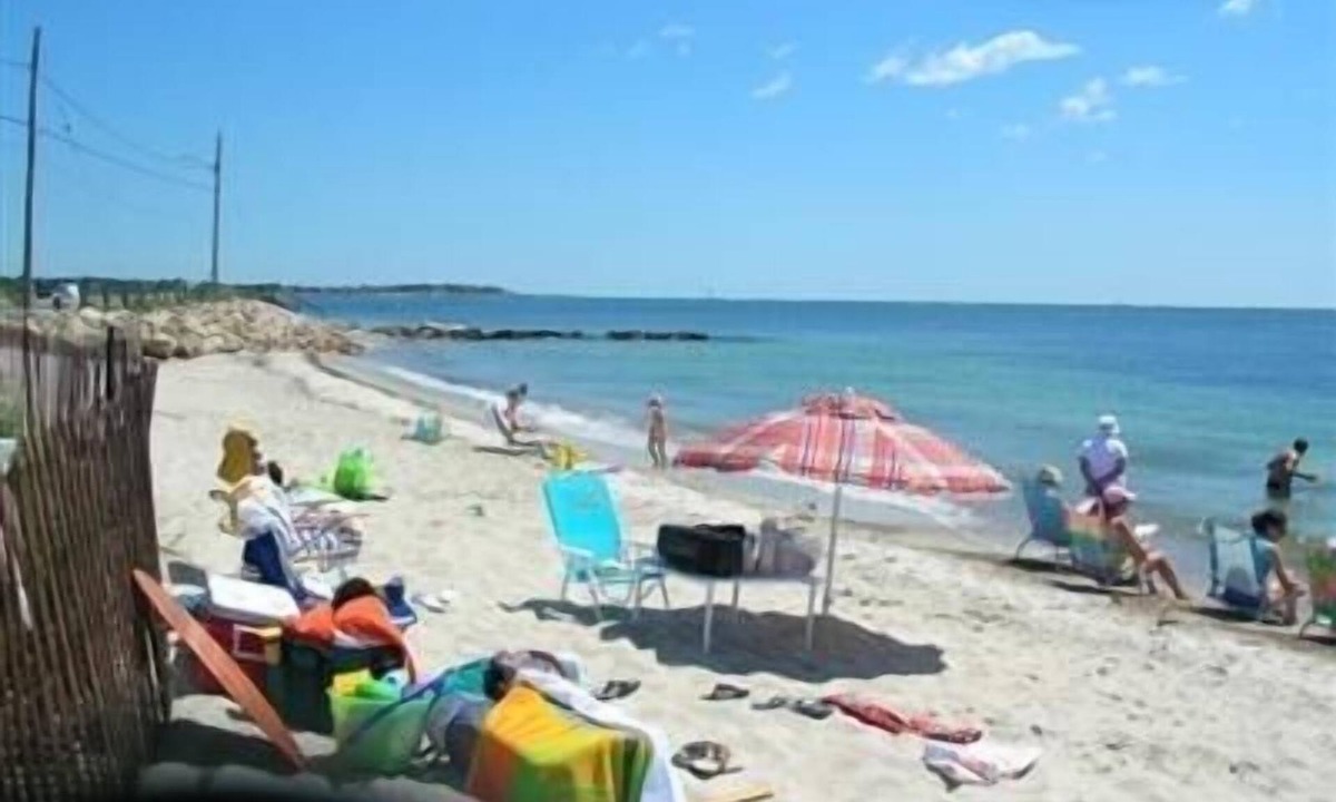 Falmouth House | Panoramic ocean views, steps to beach and bike path