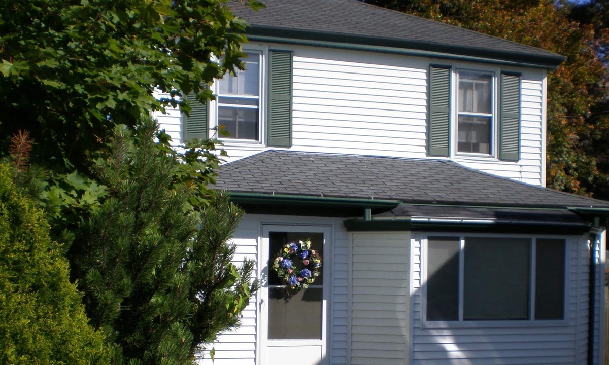 Bar Harbor House | Park, Stay, and Stroll from Right in Downtown Bar Harbor!