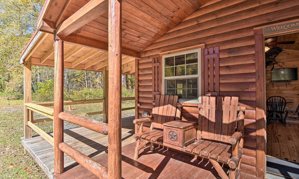 St George Cottage | Parsons Semper Fi Cabin w/Fire Pit!