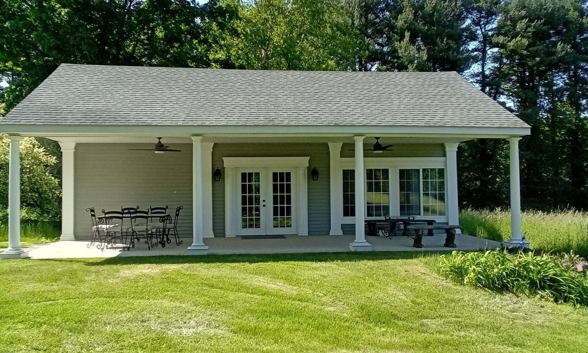 Wallingford Apartment | Peaceful farm area, on the reservoir, near vineyards