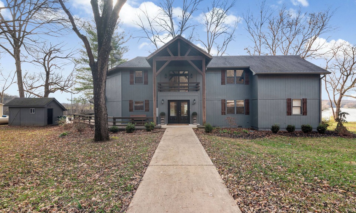 Mountain Home House | Peaceful Riverfront Retreat with Stunning Views