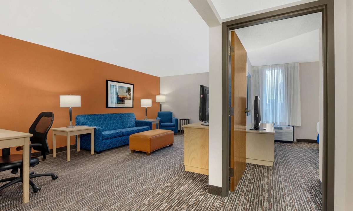 Cape Girardeau Hotel | Pear Tree Inn Cape Girardeau West