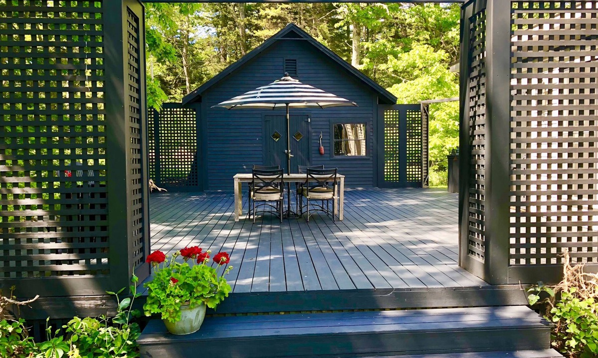 Pemaquid Cottage | Pemaquid Harbor renovated Victorian 3B/2B-Tennis Court-Pets-Golf & Beach nearby