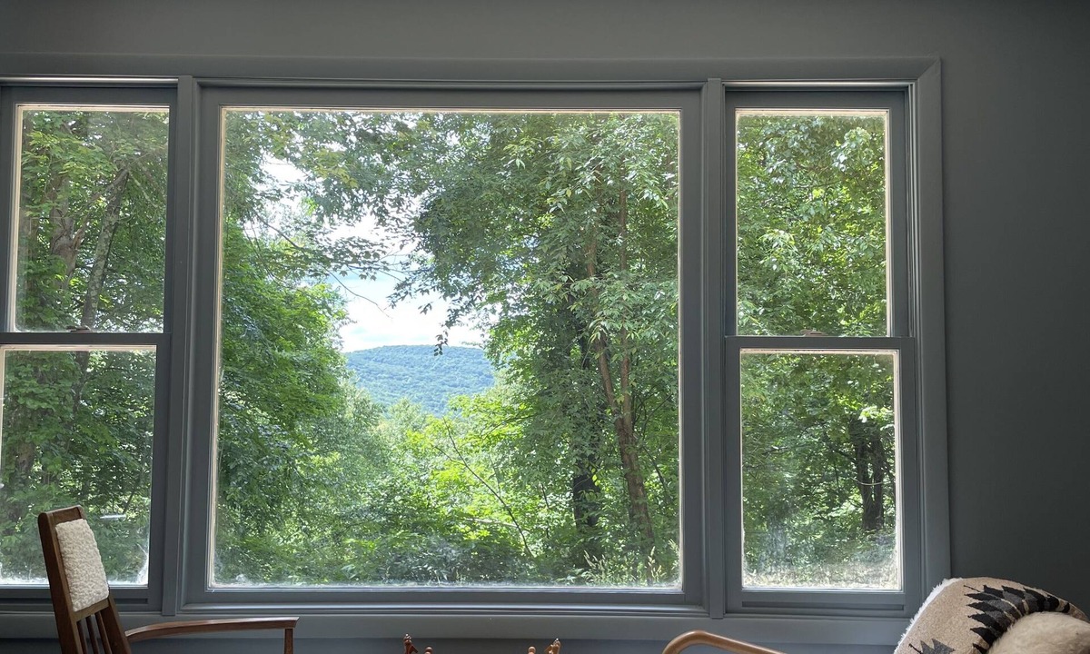 Marble Dale Cabin | Perfect cabin getaway. 5mins from hiking trails & lake Waramaug