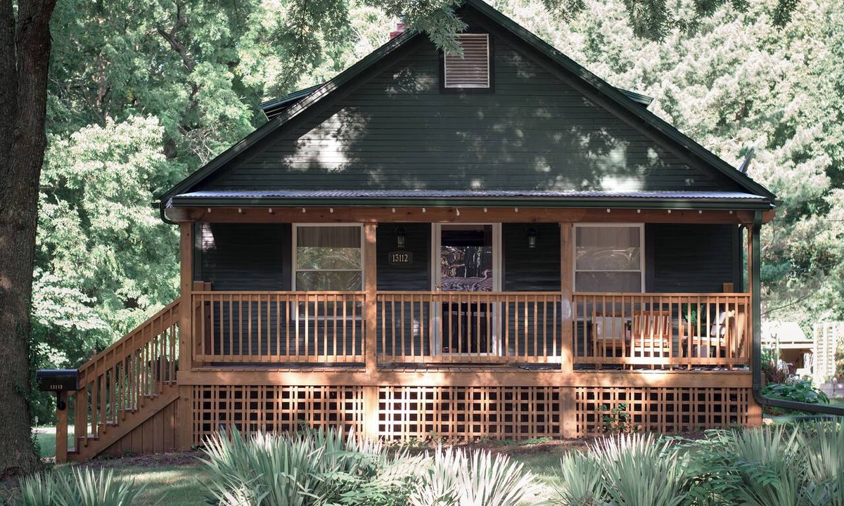 Grandview House | Perfect Group Stay! See the Stunning Social Area X6