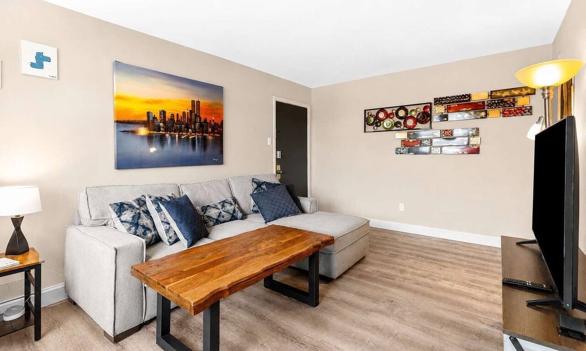 Tower Grove South Apartment | Pet-Friendly 1BR · Tower Grove · Free Parking + Laundry