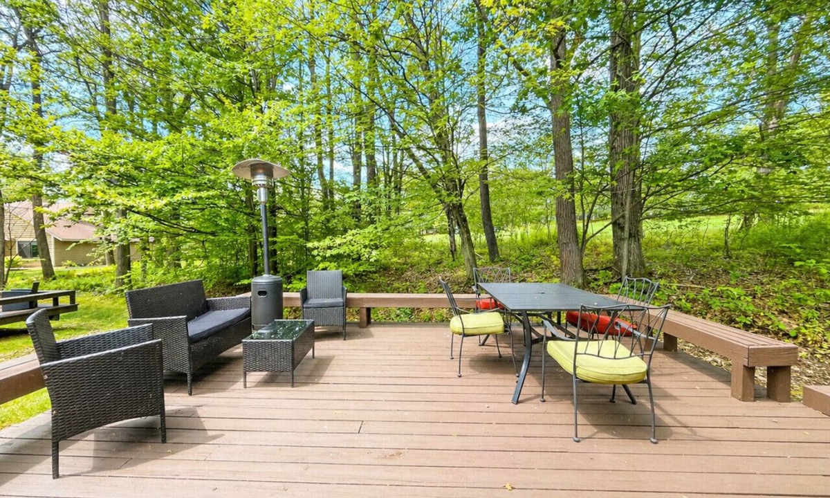 Jefferson Township House | Pet-Friendly near Pool | Golf Course Views