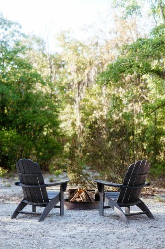 Osceola Other | Postcard Cabins Ozark Highlands, Outdoor Collection by Marriott Bonvoy