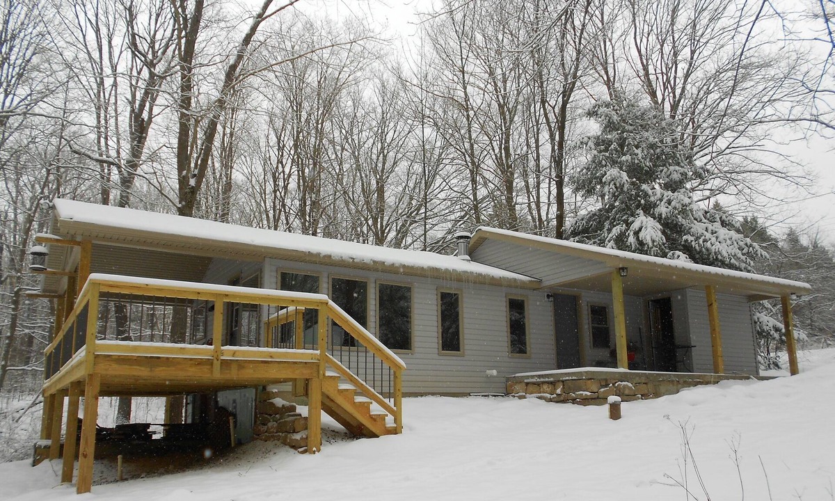 Fort Hill Cottage | Privacy-Adventure-Romance-Unplugged--No extra cleaning fees-Five Star Reviews
