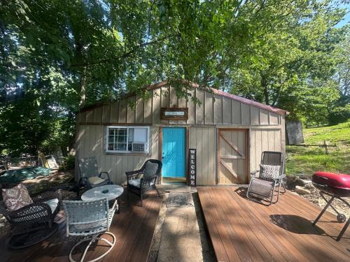 North Kansas City House | Private KC Bungalow Patios, Fire Pit & FIFA 2026