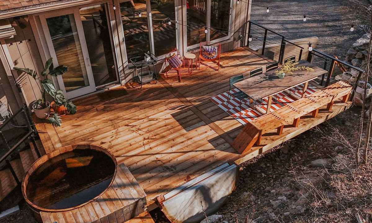 New Paltz House | Private Mountain Retreat with Hot Tub near the Gunks