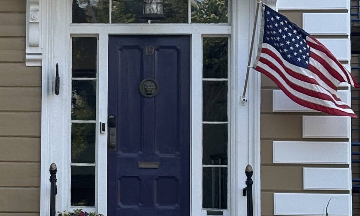 Salem Apartment | Private North Salem apartment - walking distance to downtown