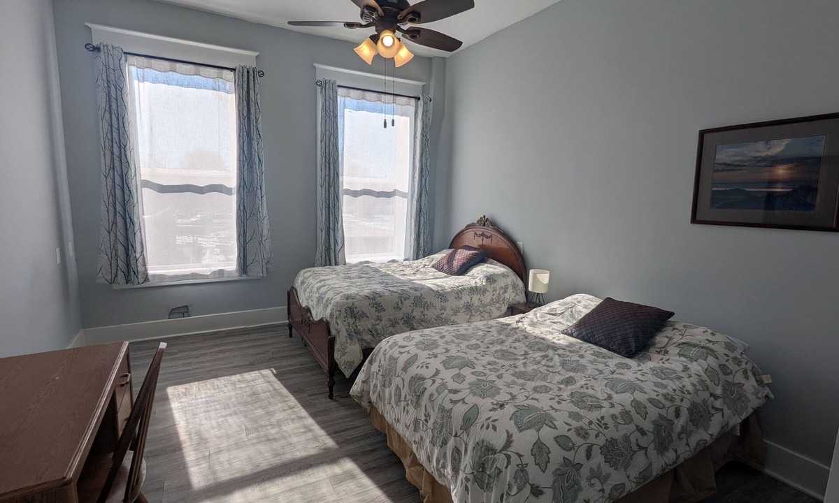 Robinson Apartment | Private Studio with 2 Full Beds