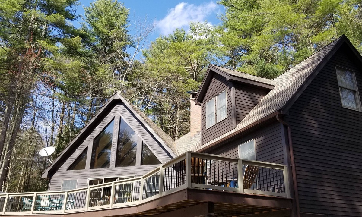 New Marlborough House | Private Woodland Getaway minutes from Ski Butternut