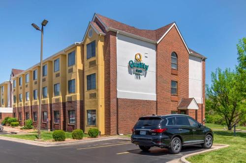 Overland Park Hotel | Quality Inn Overland Park Kansas City