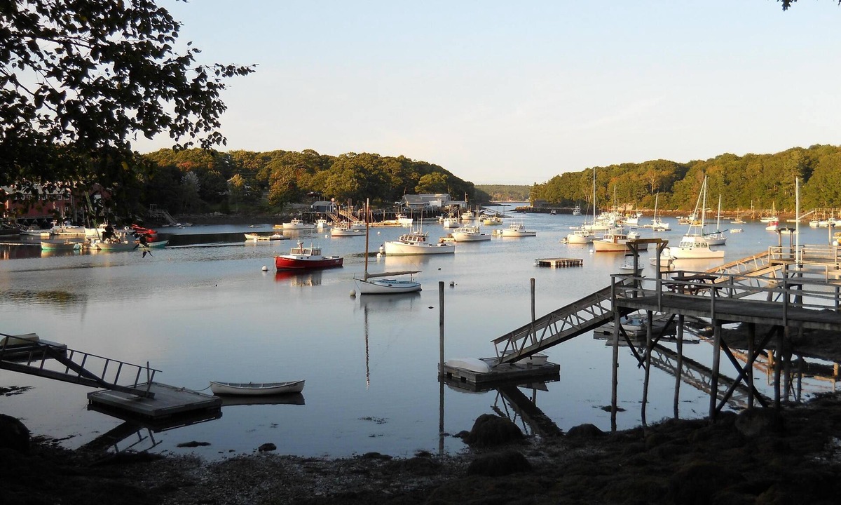 South Bristol Cottage | Quiet, authentic Maine village overlooking historic harbor in Mid-Coast Maine
