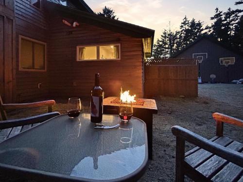 Southwest Harbor Apartment | Quietside Studio - Fire Pit - Near Acadia