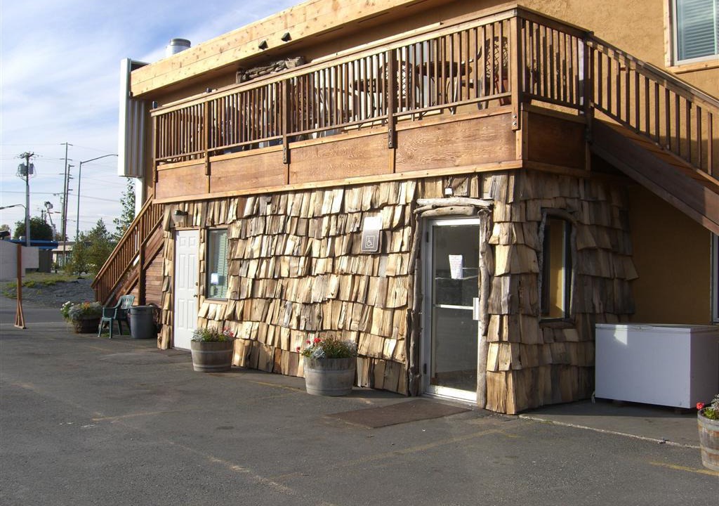 Midtown Anchorage Hotel | Qupqugiaq Inn