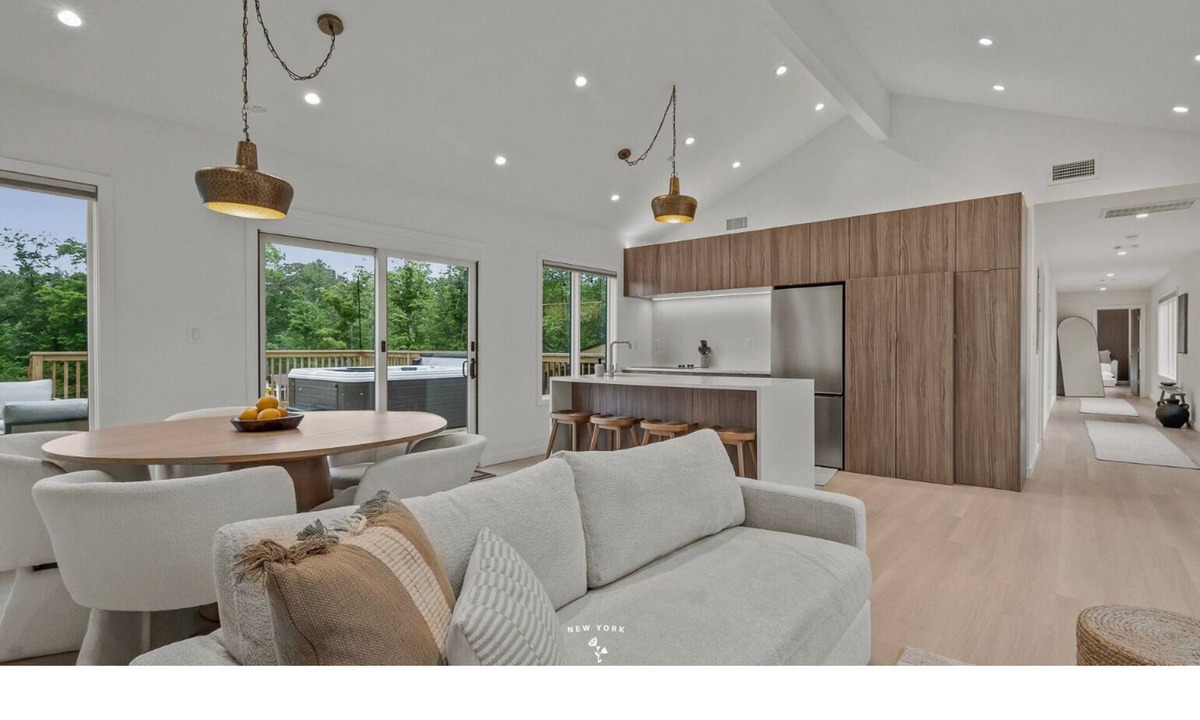 East Durham House | Rabbit Run at Carter Bridge Estate
