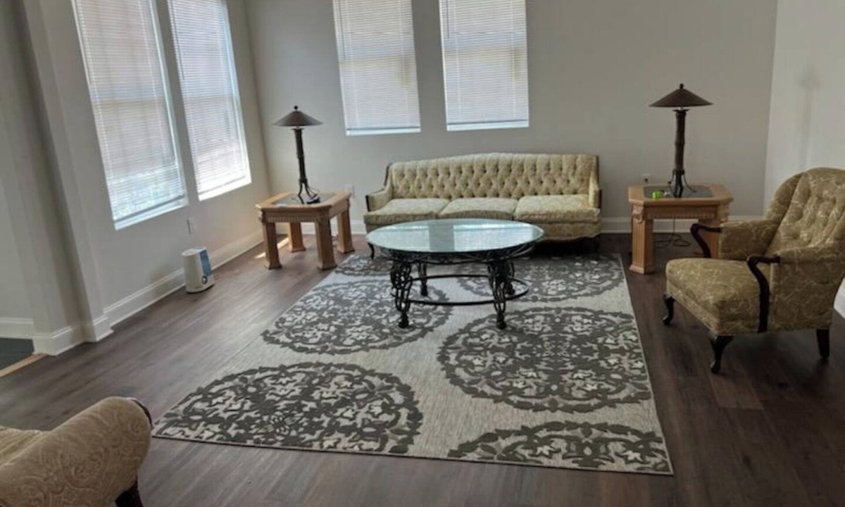 Ruston House | Rejuvenate Unit B 4 bd/2 ba near LA TECH, GSU, ULM universities & sport complex