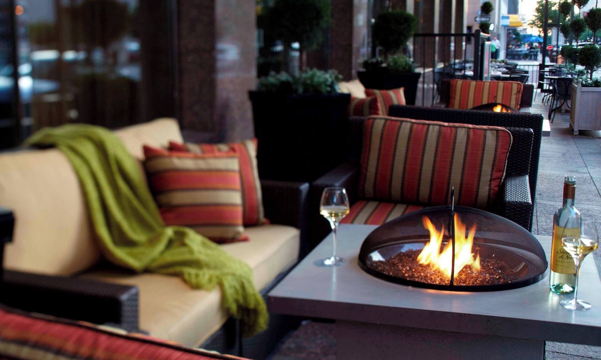 Uptown District Hotel | Renaissance Columbus Downtown Hotel