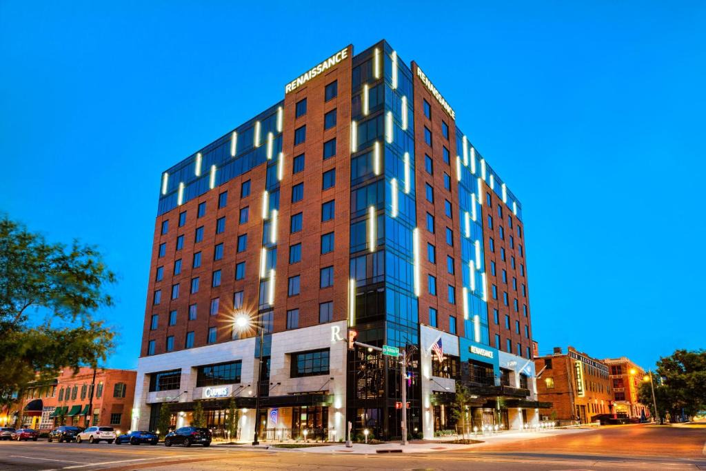 Bricktown Hotel | Renaissance Oklahoma City Downtown Bricktown Hotel