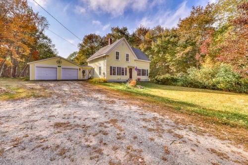 Penobscot House | Renovated 19th-Century Farmhouse w/270 Feet of Waterfront & Sunset Views