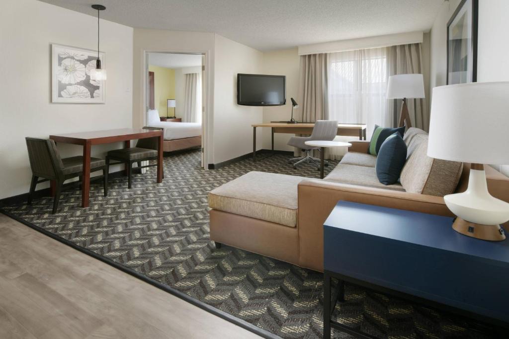 Dallas Hotel | Residence Inn by Marriott Dallas Addison Quorum Drive